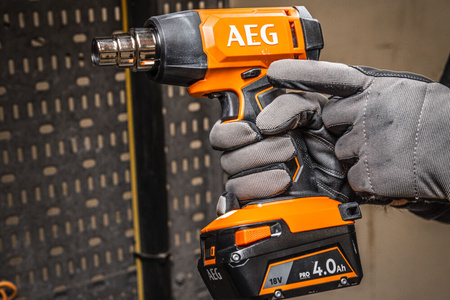 Opalarka PowerTools 18V AEG BHG18-0 