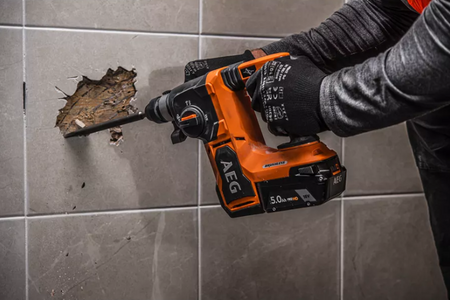 Zestaw Młotowiertarka 18V BBH 18BL2-502C AEG PowerTools