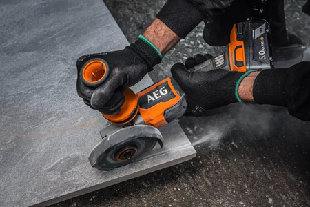 Szlifierka kątowa BEWS18-125BLPX2-502C AEG PowerTools